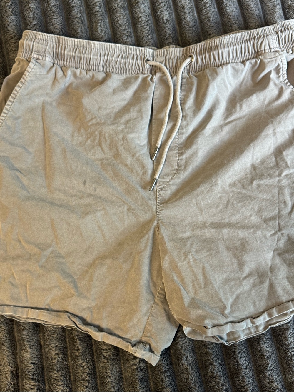 American Eagle Light Gray Flex Drawstring Shorts